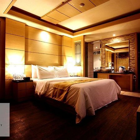 Bobo Hotel Hongdae Seoul Exterior photo