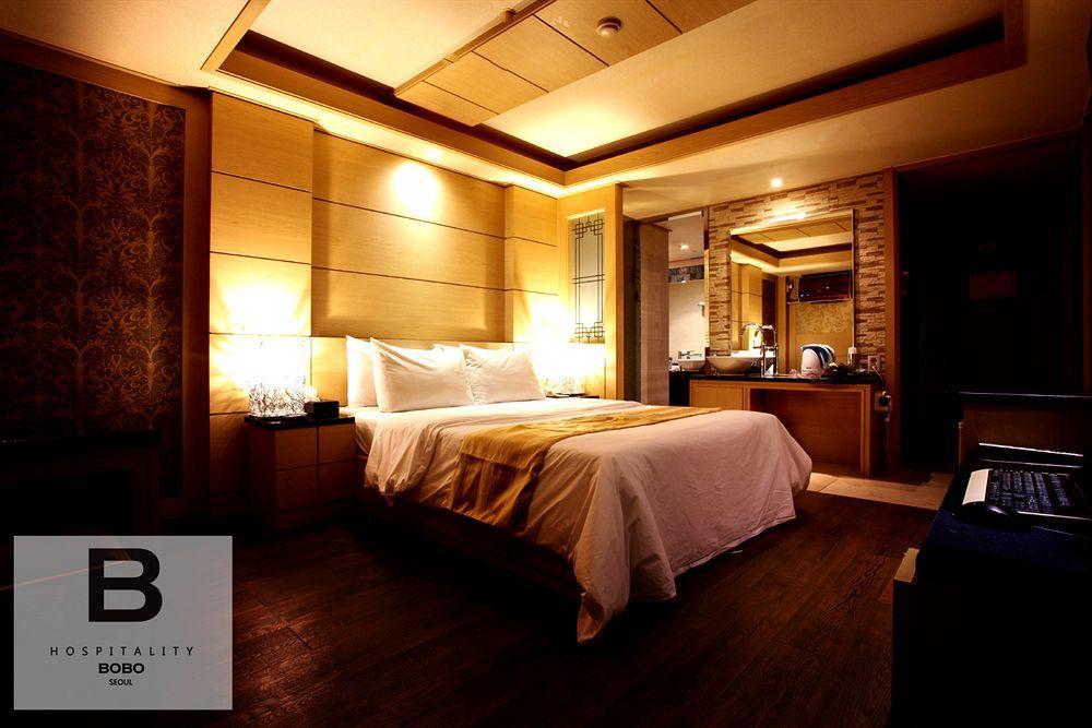 Bobo Hotel Hongdae Seoul Exterior photo