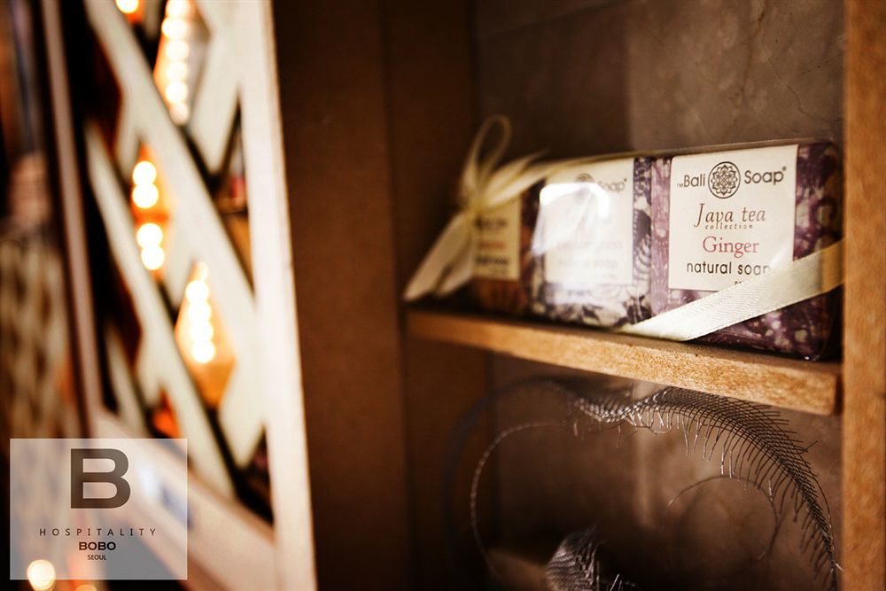 Bobo Hotel Hongdae Seoul Exterior photo