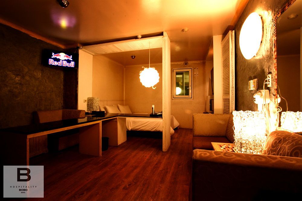 Bobo Hotel Hongdae Seoul Exterior photo