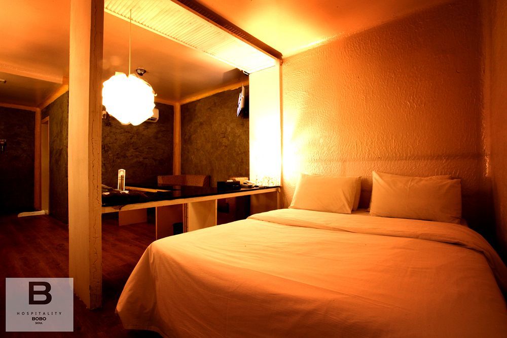 Bobo Hotel Hongdae Seoul Exterior photo