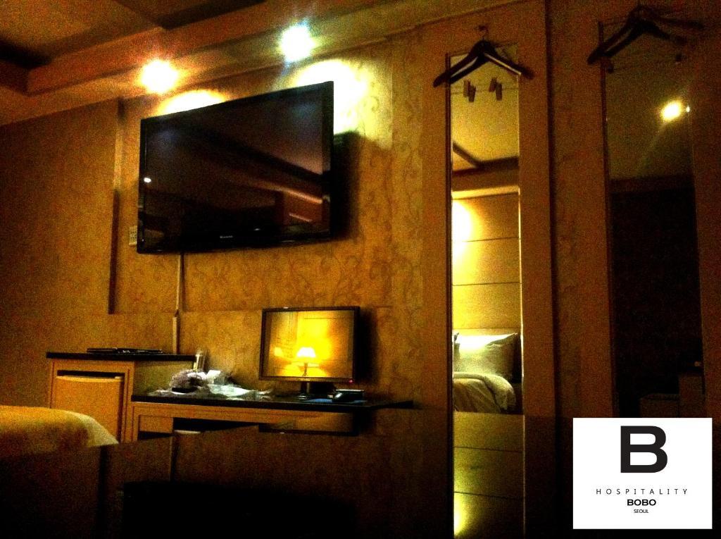 Bobo Hotel Hongdae Seoul Room photo