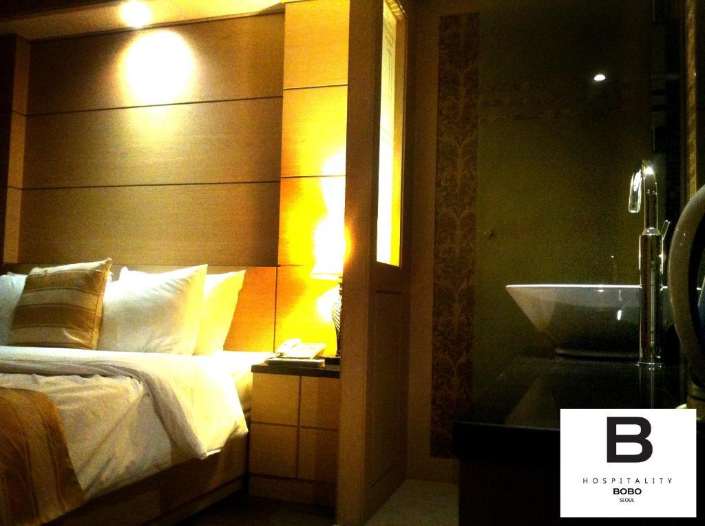 Bobo Hotel Hongdae Seoul Room photo